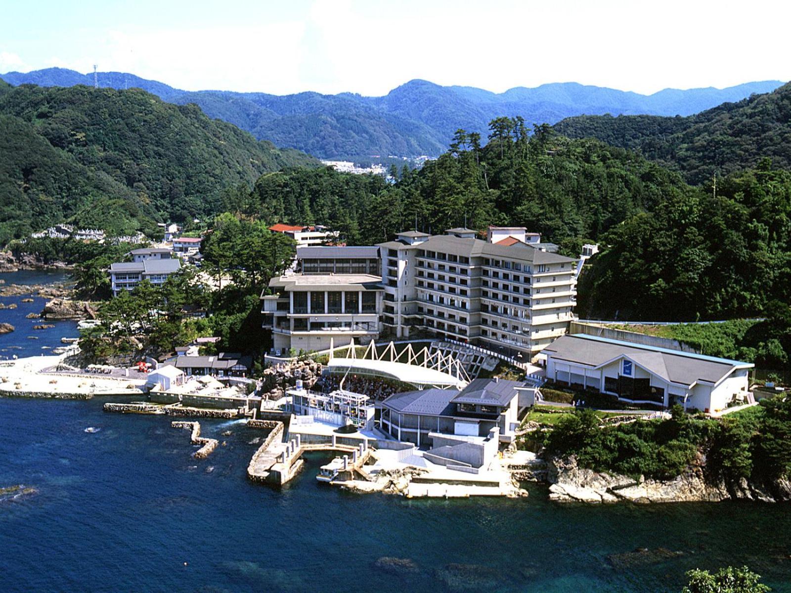 Hotel Kinparo Toyooka  Exterior photo